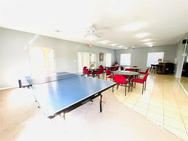 Barcelona North, 257 S Cypress Rd #414, Pompano Beach, Florida 33060, image 2
