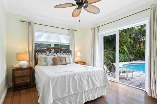 Hollywood Lakes, 1030 Polk St, Hollywood, Florida 33019, image 1