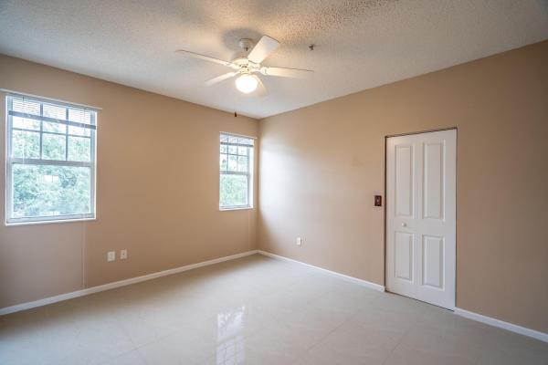 Poinciana Place, 5800 W Sample Rd #308, Coral Springs, Florida 33067, image 1