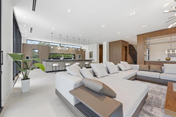 Normandy Golf Course, 930 S Shore Dr, Miami Beach, Florida 33141, image 1