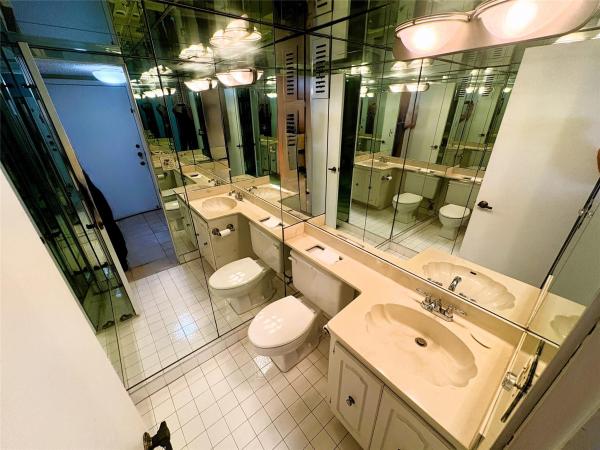 18th Hole At Inverrary, 3940 Inverrary Blvd #701_A, Lauderhill, Florida 33319, image 1