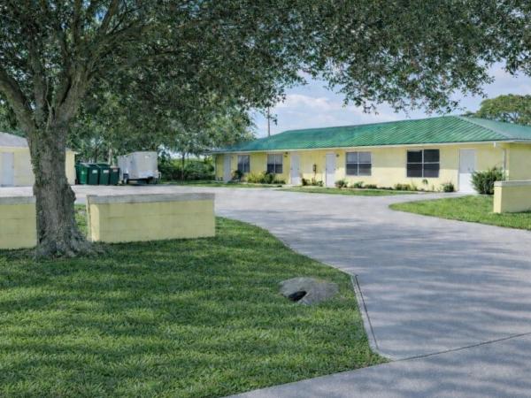 Maravilla Gardens, 951 King Orange Dr, Fort Pierce, Florida 34982, image 2