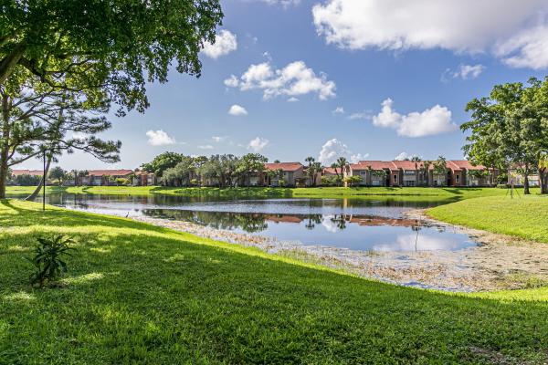 Natura, 437 SW Natura Ave #F, Deerfield Beach, Florida 33441, image 3