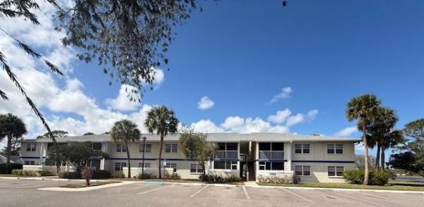 1500 SE Royal Green Cir #203, Port St. Lucie, Florida 34952, image 3