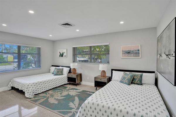 Beverly Shores, 260 Allenwood Dr, Lauderdale By The Sea, Florida 33308, image 2