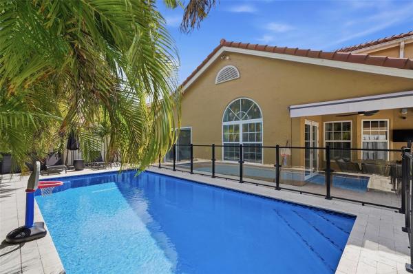 Embassy Place, 10311 Lima St, Cooper City, Florida 33026, image 1