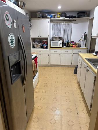 Palm Beach Leisureville, 2392 SW 13th Ter, Boynton Beach, Florida 33426, image 2