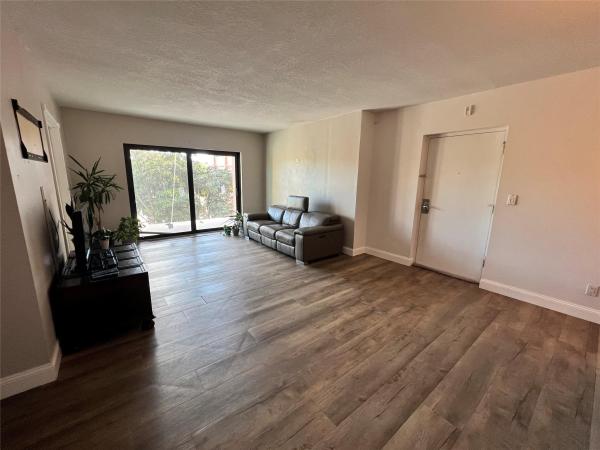 River Reach, 1000 River Reach Dr #320, Fort Lauderdale, Florida 33315, image 1