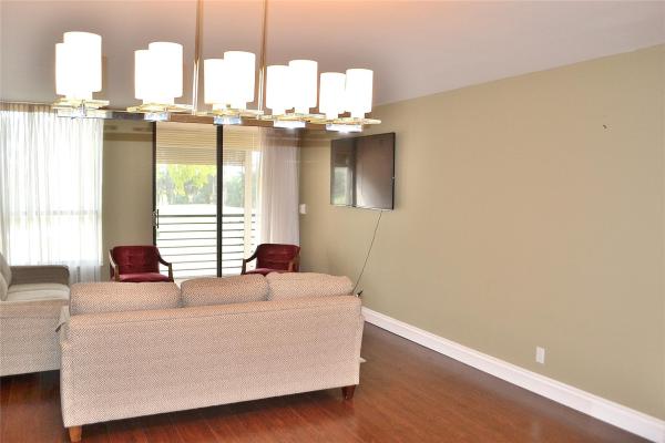 Concord Village, 8150 W Mcnab Rd #210, Tamarac, Florida 33321, image 2