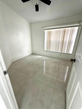 Indian Key At Coral Bay, 6354 Buena Vista Dr, Margate, Florida 33063, image 1