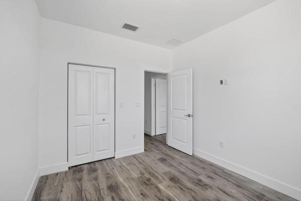 1531-1537 N Dixie Hwy #1531, Pompano Beach, Florida 33060, image 1