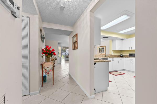 Sun Valley East, 9716 Sills Dr E #103, Boynton Beach, Florida 33437, image 1