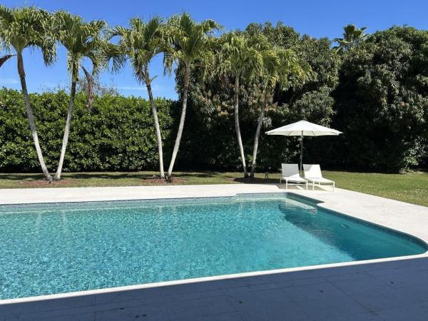 Clinton Grove Estates, 8001 SW 160th St, Palmetto Bay, Florida 33157, image 1