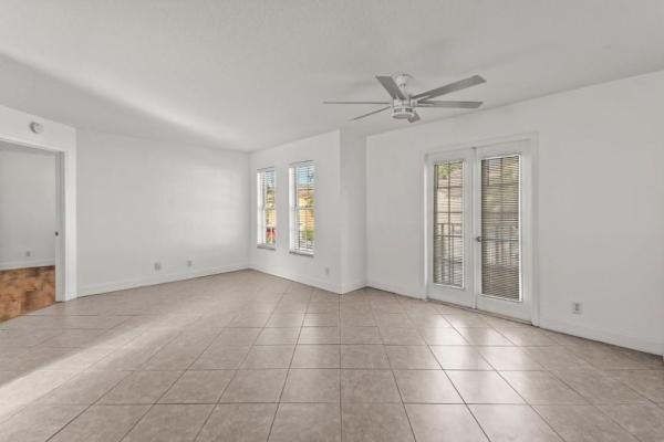 1040 Lake Shore Dr #206, Lake Park, Florida 33403, image 1