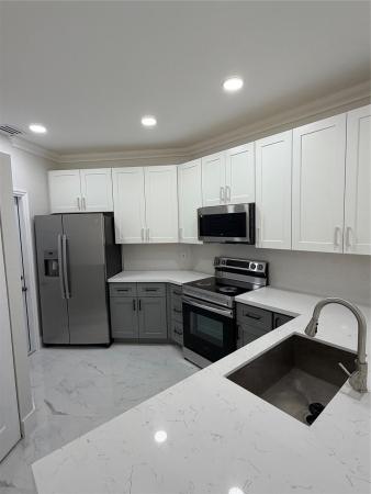 Pine Bay, 5473 NW 90th Ave, Sunrise, Florida 33351, image 1