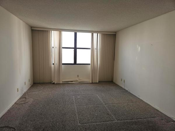 The Clipper At Biscayne Cove, 18151 NE 31st Ct #1216, Aventura, Florida 33160, image 3