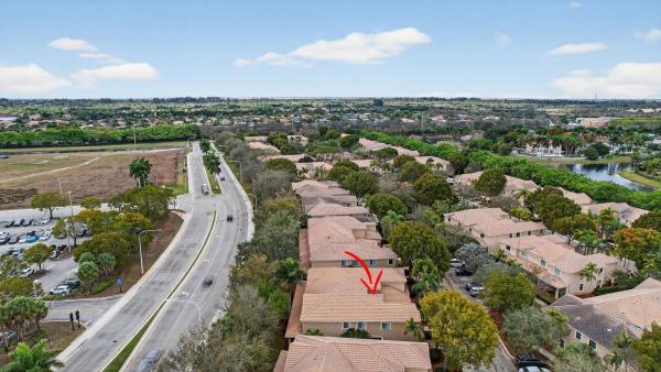 Courtyard At The Grove, 4134 Forest Dr, Weston, Florida 33332, image 1