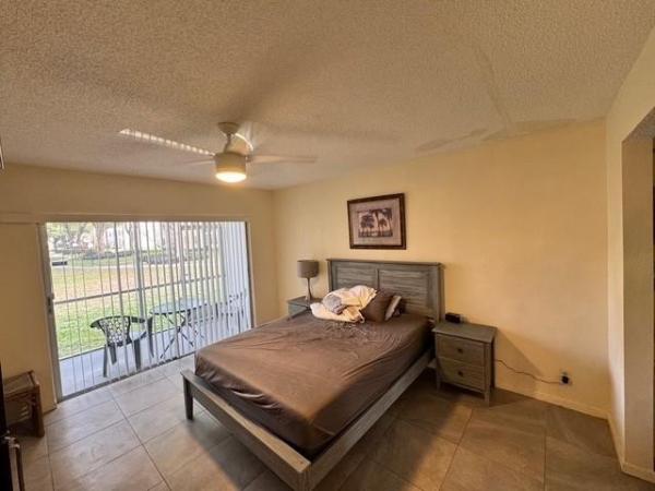 Cambridge House Of Carriage Hills, 351 Cambridge Rd #104, Hollywood, Florida 33024, image 2