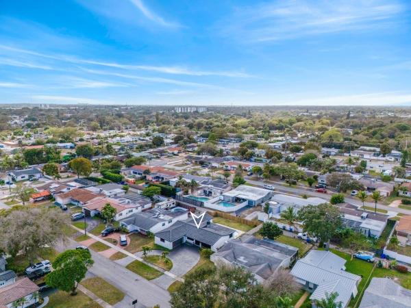 Hollywood Hills, 1800 N 54th Ave, Hollywood, Florida 33021, image 1