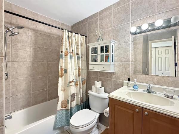 Wilton Village, 2607 NE 8th Ave #48, Wilton Manors, Florida 33334, image 3