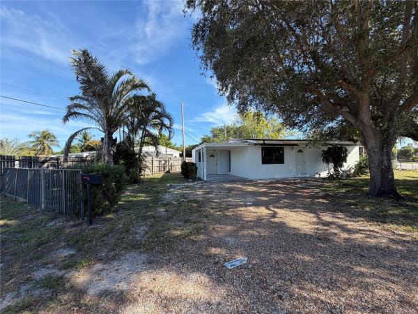 Delray Beach Heights, 929 SW 10th Ave, Delray Beach, Florida 33444, image 1