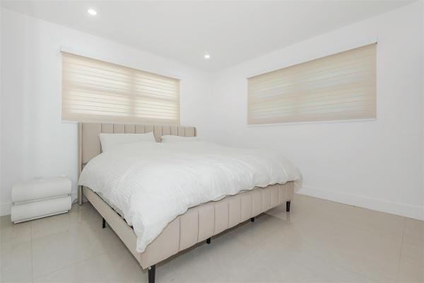 Shelter Islands, 825 Argonaut Is, Dania Beach, Florida 33004, image 2