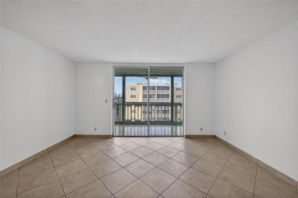 Meadowbrook Towers, 610 NE 12th Ave #601, Hallandale Beach, Florida 33009, image 1