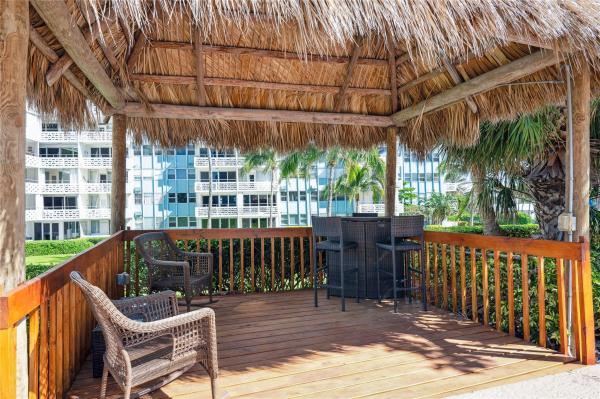 Breakwater Towers, 1900 S Ocean Dr #910, Fort Lauderdale, Florida 33316, image 2