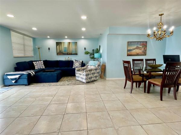 The Palms Of Deer Creek, 2400 Deer Creek Country Club Blvd #606, Deerfield Beach, Florida 33442, image 1