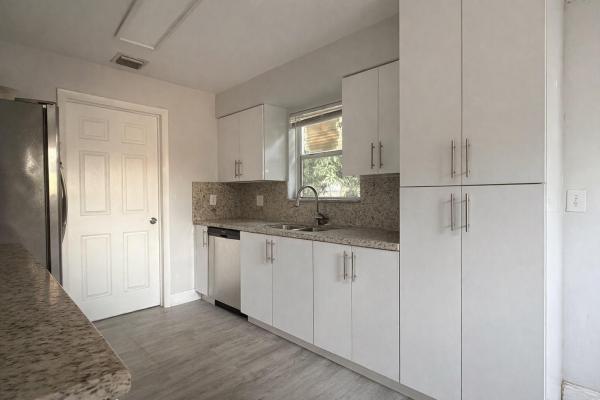 Royal Palms Park, 2950 NW 20th St, Fort Lauderdale, Florida 33311, image 1