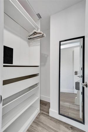 Valencia At Wilton Manors, 2502 NE 6th Ave, Wilton Manors, Florida 33305, image 2