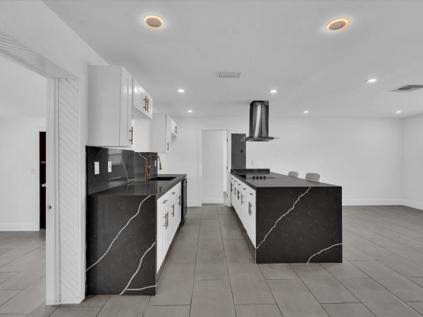 Stirling Lake, 5710 SW 54th Ct, Davie, Florida 33314, image 1