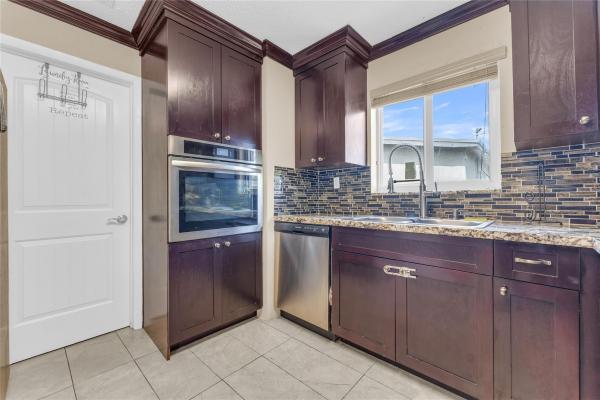 Westwood Park, 1750 NW 35th Ter, Lauderhill, Florida 33311, image 2