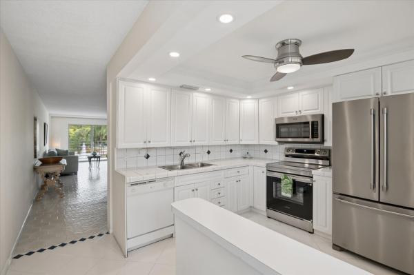 Antigua Village, 2501 Antigua Ter #F3, Coconut Creek, Florida 33066, image 2