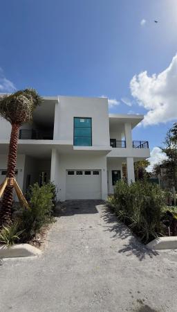 2511 Pierce St #2, Hollywood, Florida 33020, image 2