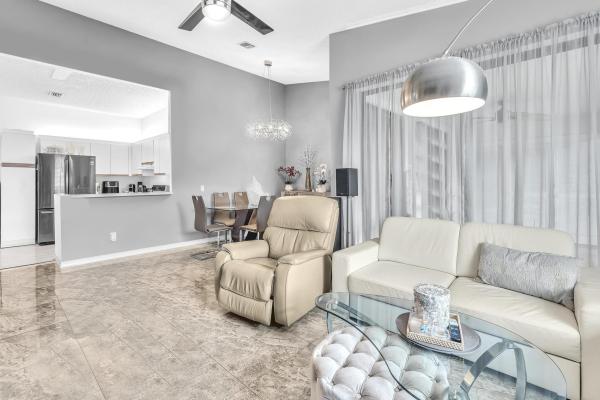 Alexandra Village, 5395 Firenze Dr #O, Boynton Beach, Florida 33437, image 1