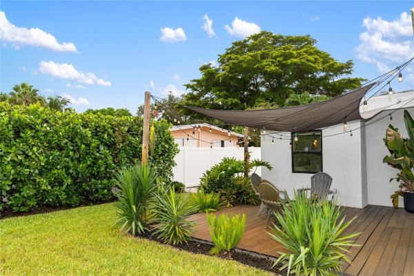 Golf View Heights, 1080 E Country Club Cir, Plantation, Florida 33317, image 1