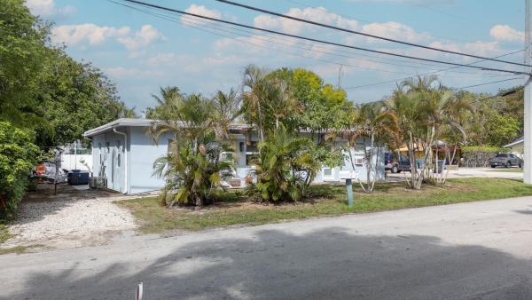 South Corals, 3431 NE 13th Ave, Oakland Park, Florida 33334, image 1