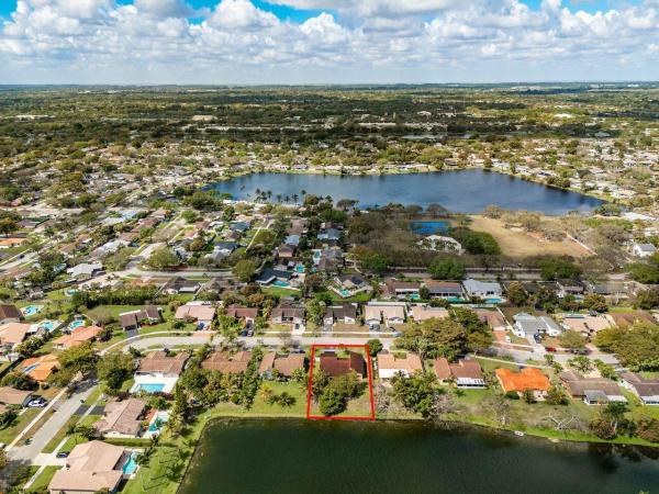 Forest Lake, 5706 SW 114th Ave, Cooper City, Florida 33330, image 2