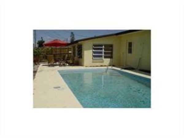 Cresthaven, 2941 NE 9th Ave, Pompano Beach, Florida 33064, image 1