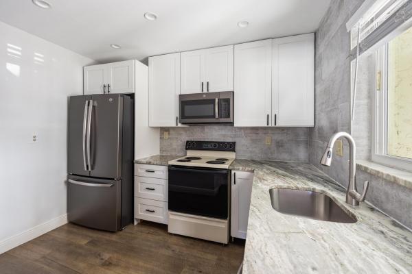 Bon Bini, 1450 N Riverside Dr #101, Pompano Beach, Florida 33062, image 1