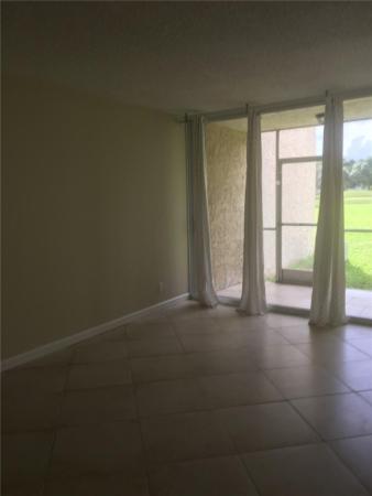 Evergreen Of Pine Island Ridge, 9461 Evergreen Pl #107, Davie, Florida 33324, image 1