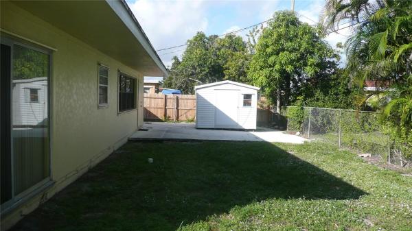Boulevard Heights, 6881 SW 2nd St, Pembroke Pines, Florida 33023, image 1