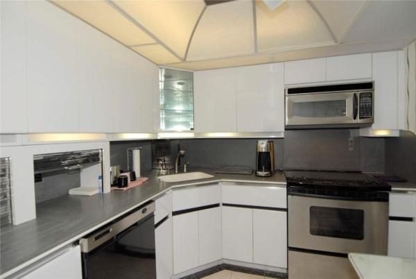 Trafalgar Towers, 1400 S Ocean Dr #206, Hollywood, Florida 33019, image 1