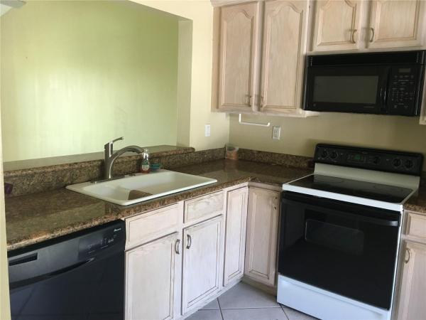 Sanctuary Pines In Boca Raton, 3939 NE 5th Ave #A203, Boca Raton, Florida 33431, image 1