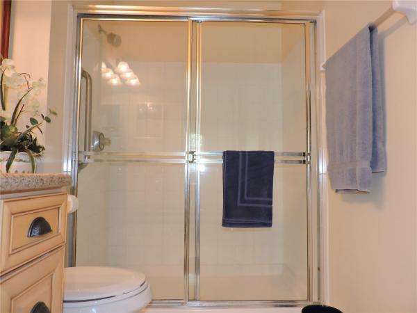 Banyan Oakridge, 4951 SW 32nd Ave, Dania Beach, Florida 33312, image 1