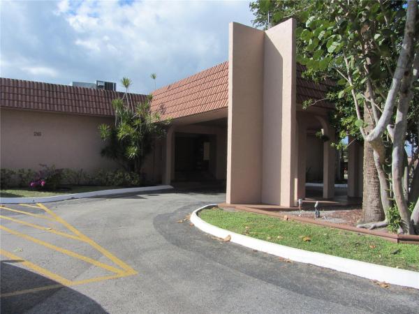 Valencia Village, 13 Toledo Ct #1-39, Davie, Florida 33324, image 3