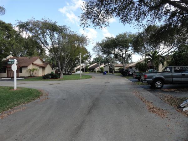 East Lakes Townhomes, 9766 NW 16th Ct, Pembroke Pines, Florida 33024, image 1