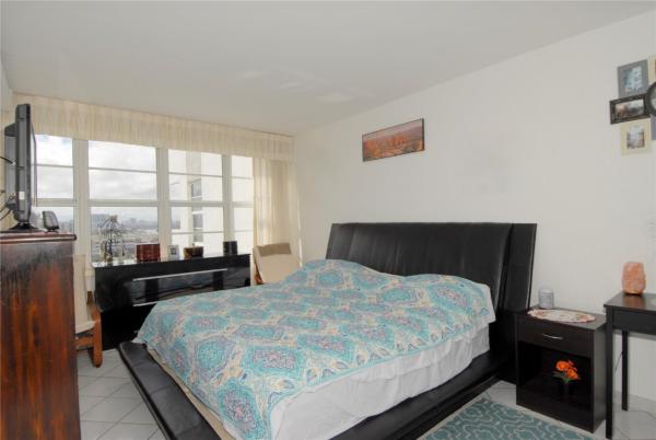 Hollywood Towers, 3111 N Ocean Dr #1011, Hollywood, Florida 33019, image 1