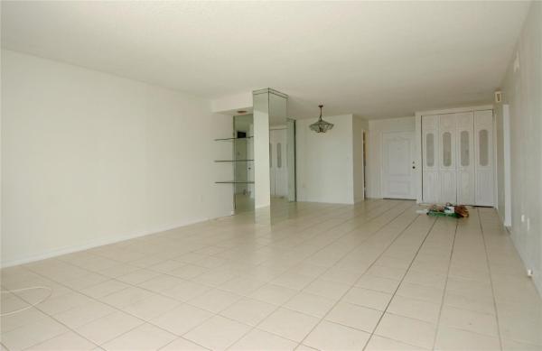 Valiant House, 801 S Ocean Dr #1103, Hollywood, Florida 33019, image 2